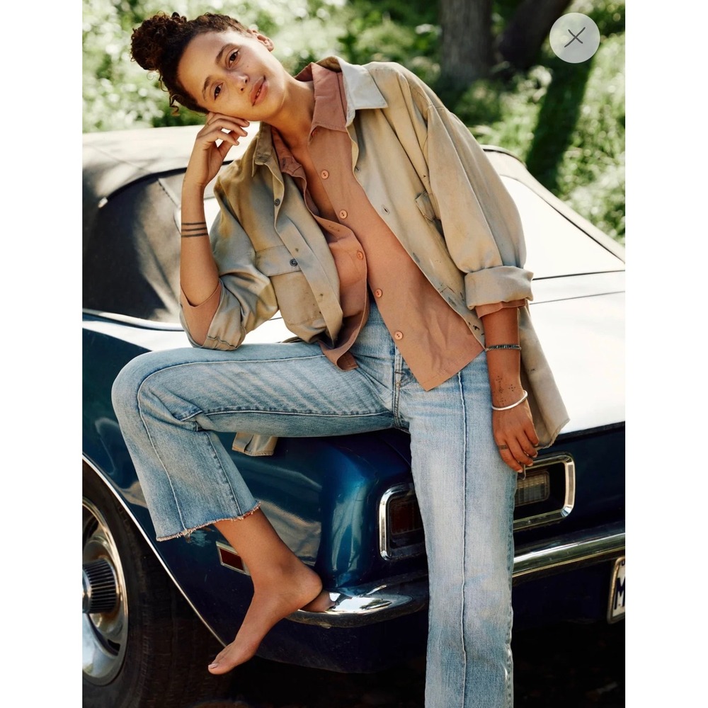 Imogene + Willie Jeans Wyatt Valdez Light Wash High Rise Straight Leg Raw Hem 24